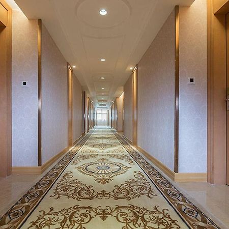 Vienna Hotel Shenzhen Unitown Exterior foto